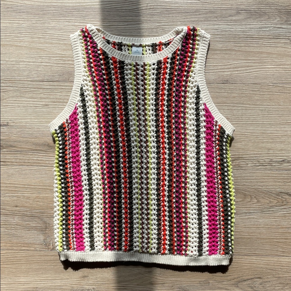 Old Navy Pink and Green Ribbed Cropped Tank Top